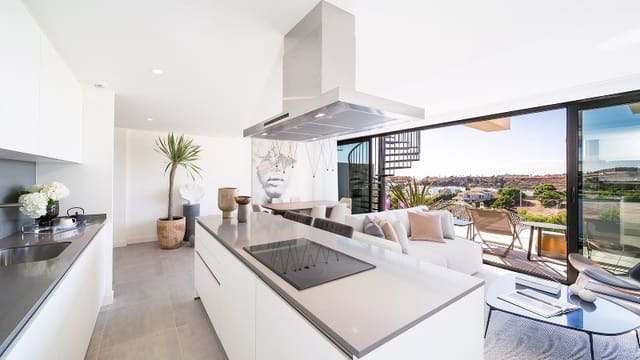 2 soveværelse Lejlighed til salg i Estepona med swimmingpool garage - € 366.000 (Ref: 5948229)