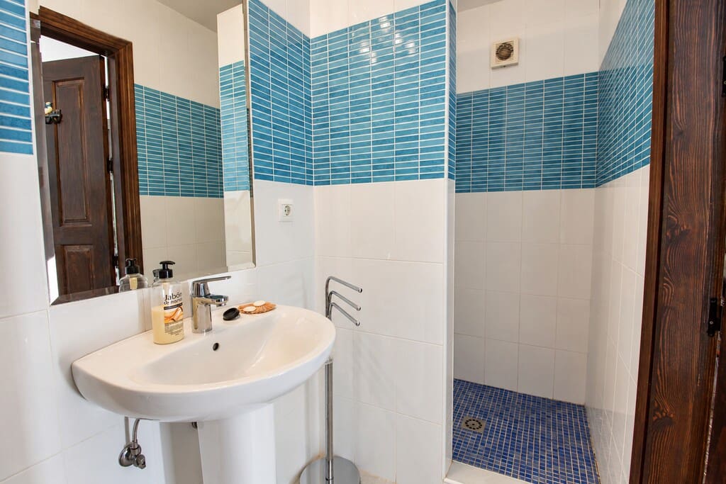 7 soveværelse Villa til salg i Torrox med swimmingpool - € 880.000 (Ref: 6053357)