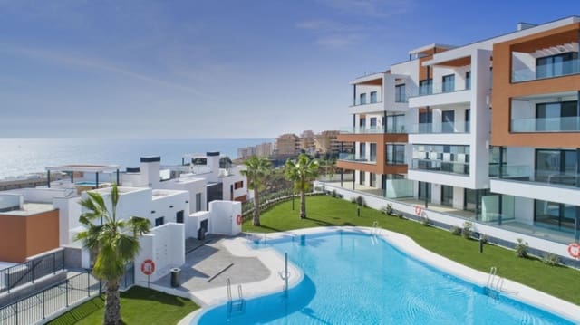 4 chambre Penthouse à vendre à Benalmádena avec piscine - 537 000 € (Ref: 6060396)