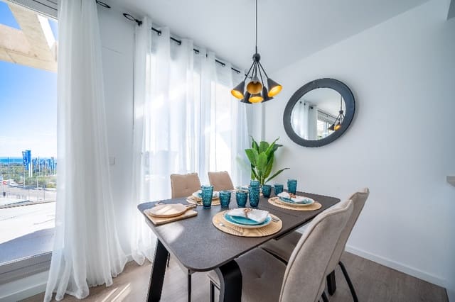 2 makuuhuone Kattohuoneisto myytävänä paikassa Buenas Noches, Estepona mukana uima-altaan - 330 000 € (Ref: 6072962)