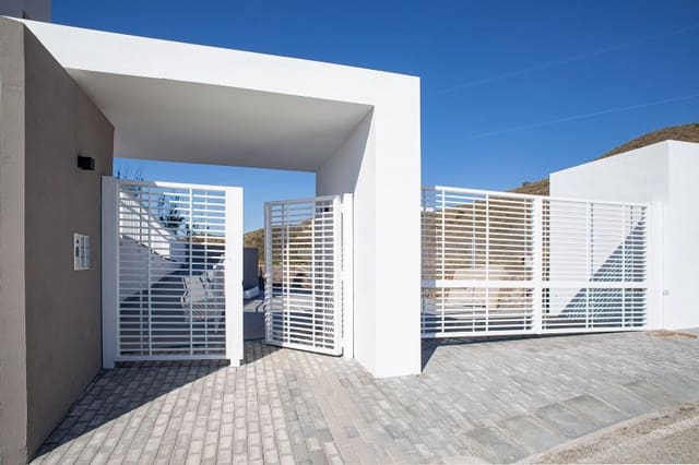 3 sypialnia Apartament na sprzedaż w Torrox-Costa, Torrox z basenem - 310 000 € (Ref: 6115669)