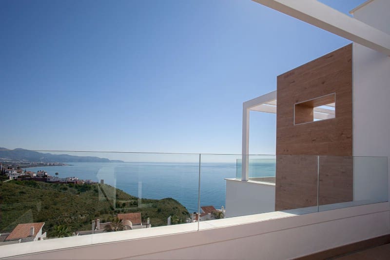 2 chambre Appartement à vendre à Torrox-Costa avec piscine - 332 000 € (Ref: 6115671)