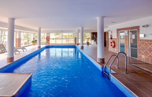 2 sypialnia Apartament na sprzedaż w Estepona z basenem garażem - 389 000 € (Ref: 6208161)