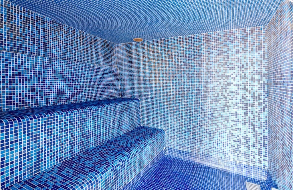 2 sypialnia Apartament na sprzedaż w Estepona z basenem garażem - 389 000 € (Ref: 6208161)