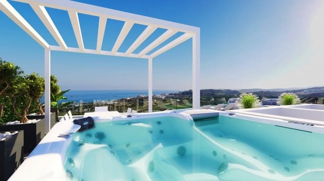 3 bedroom Apartment for sale in Estepona with pool - € 360,000 (Ref: 6243024)