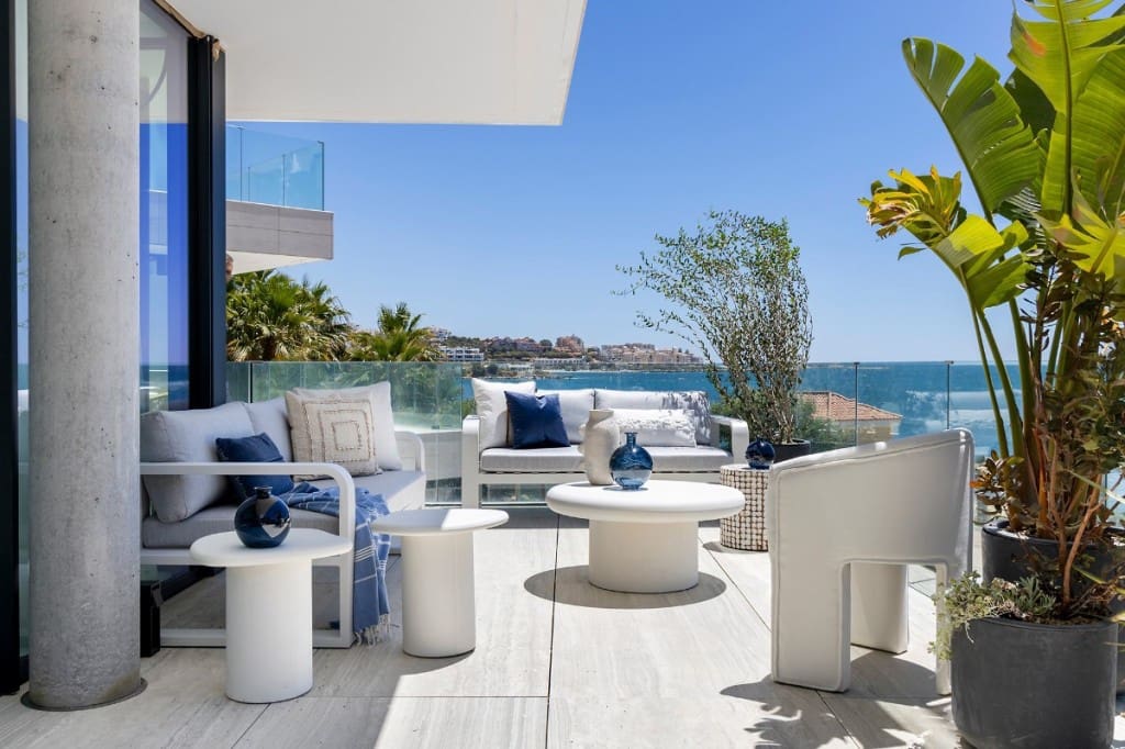 2 sypialnia Apartament na sprzedaż w Estepona z basenem - 1 280 000 € (Ref: 6300338)