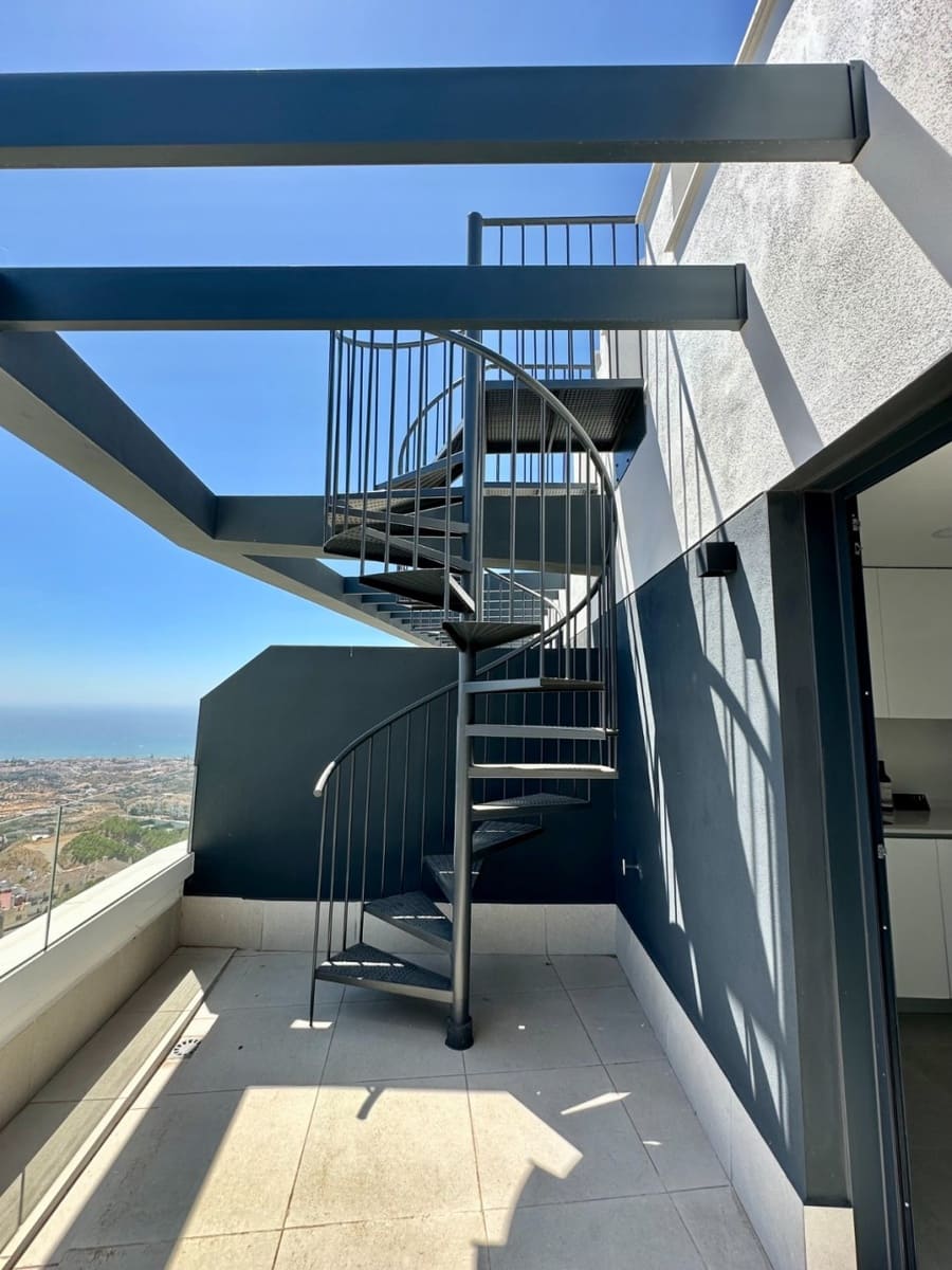 2 soverom Penthouse til salgs i Rincon de la Victoria med svømmebasseng - € 630 000 (Ref: 6346711)