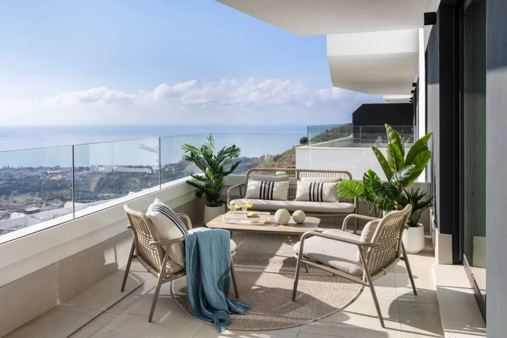 2 bedroom Penthouse for sale in Rincon de la Victoria with pool - € 630,000 (Ref: 6346711)