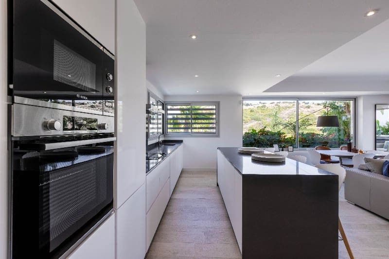 2 bedroom Apartment for sale in Casares with pool - € 545,000 (Ref: 6734647)