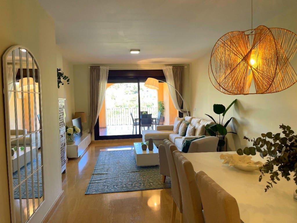 3 sypialnia Penthouse na sprzedaż w Estepona z basenem - 310 000 € (Ref: 6828553)