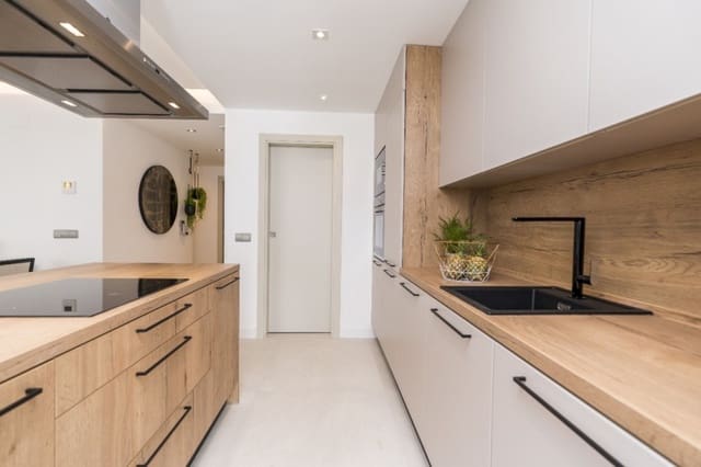 3 soverom Bedrift til salgs i La Cala de Mijas, Mijas med svømmebasseng - € 495 000 (Ref: 7363056)