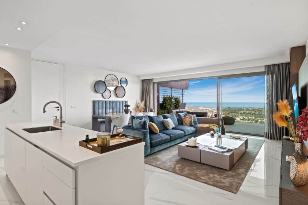 3 quarto Apartamento para venda em Benahavis com piscina - 1 695 000 € (Ref: 7428064)