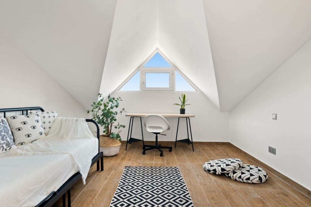 3 Zimmer Penthouse zu verkaufen in Estepona mit Pool - 739.000 € (Ref: 7428067)