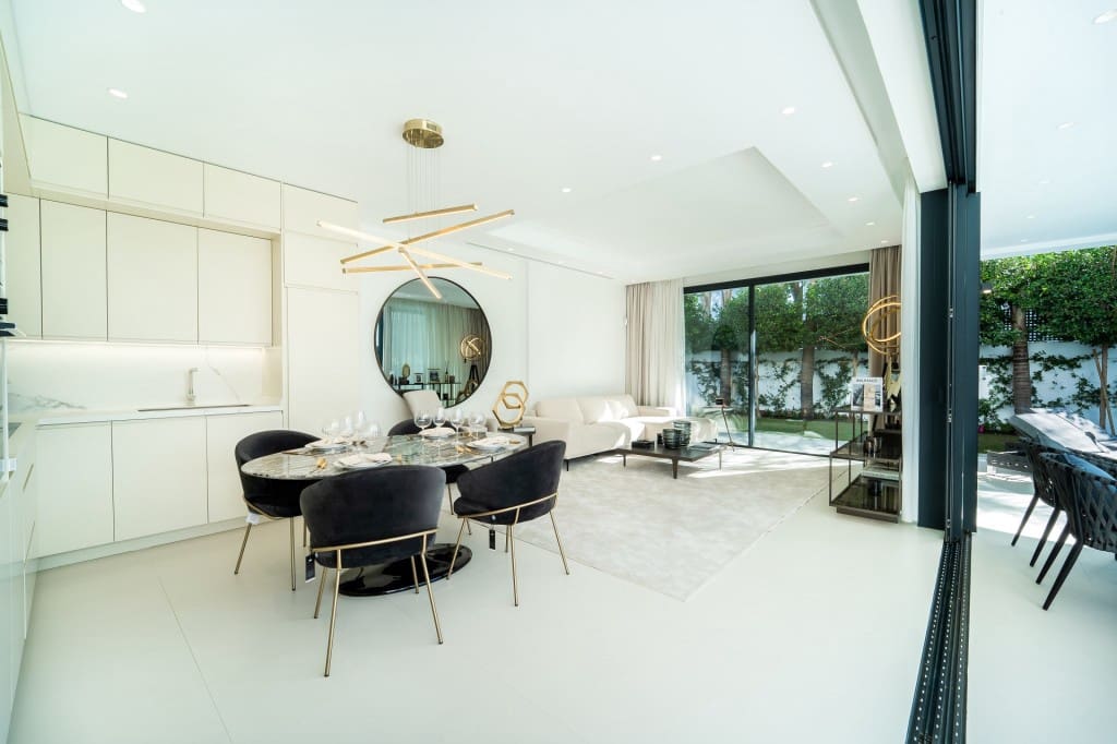 4 quarto Moradia para venda em Golden Mile com piscina - 3 500 000 € (Ref: 7428075)