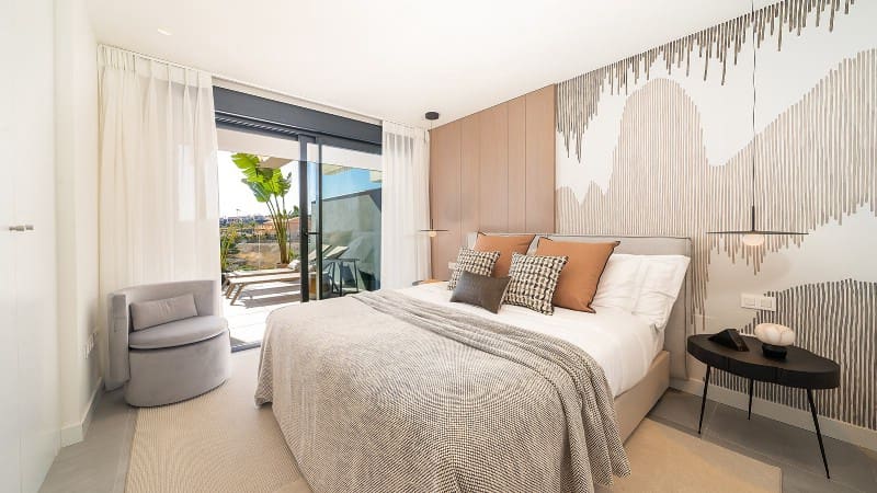 2 bedroom Apartment for sale in Estepona with pool garage - € 371,000 (Ref: 7428852)