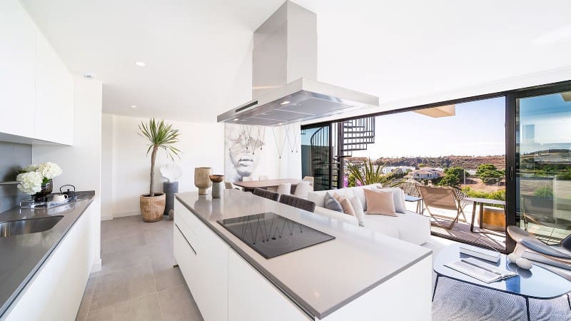 2 bedroom Apartment for sale in Estepona with pool garage - € 371,000 (Ref: 7428852)