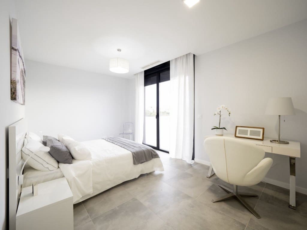 3 soveværelse Villa til salg i Isla Cristina med swimmingpool - € 380.000 (Ref: 7486220)