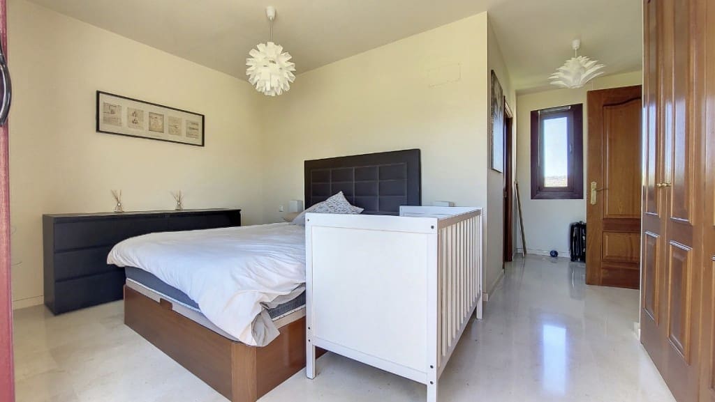 2 sypialnia Penthouse na sprzedaż w Bahia de Casares z basenem - 325 000 € (Ref: 7498953)