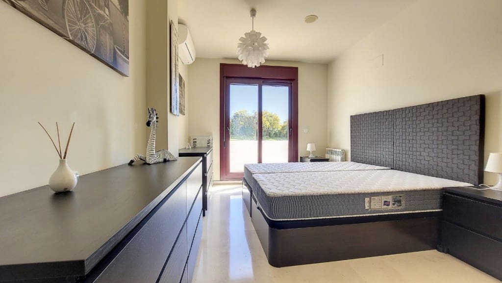 2 sypialnia Penthouse na sprzedaż w Bahia de Casares z basenem - 325 000 € (Ref: 7498953)