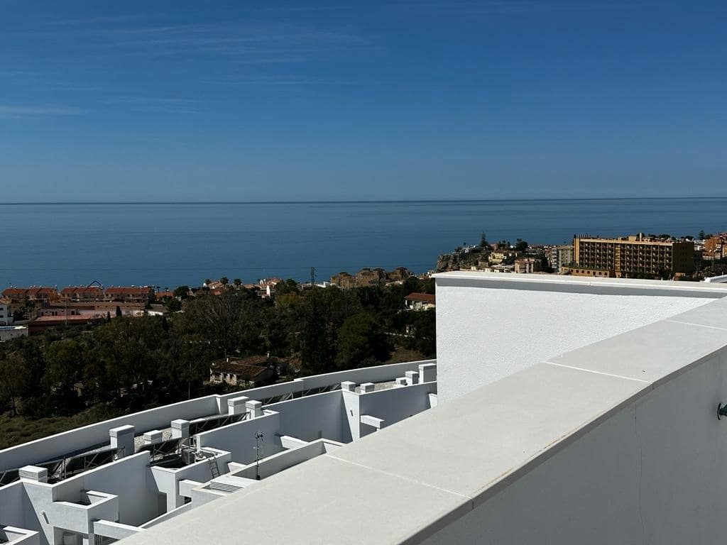 2 slaapkamer Appartement te koop in Rincon de la Victoria met zwembad - € 285.000 (Ref: 7638785)