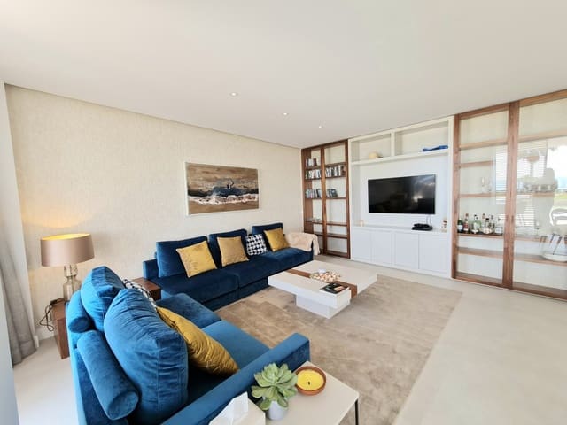 3 sypialnia Apartament na sprzedaż w Estepona z basenem - 1 160 000 € (Ref: 7772348)