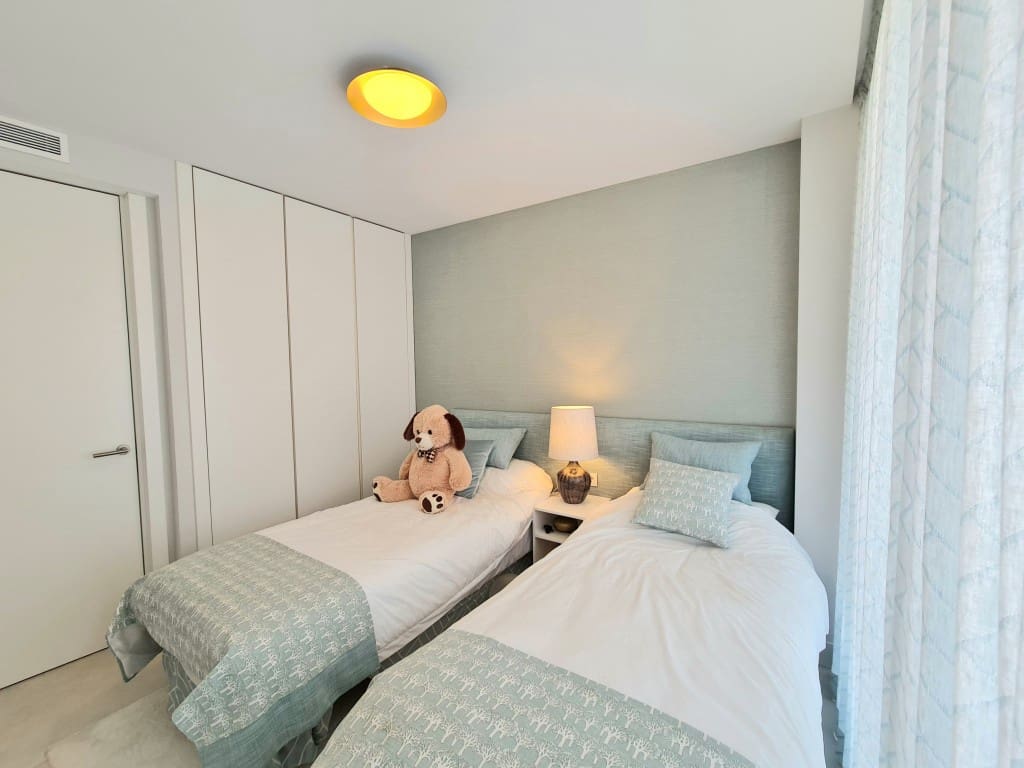 3 sypialnia Apartament na sprzedaż w Estepona z basenem - 1 160 000 € (Ref: 7772348)