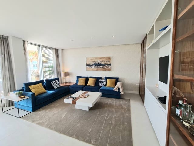 3 sypialnia Apartament na sprzedaż w Estepona z basenem - 1 160 000 € (Ref: 7772348)