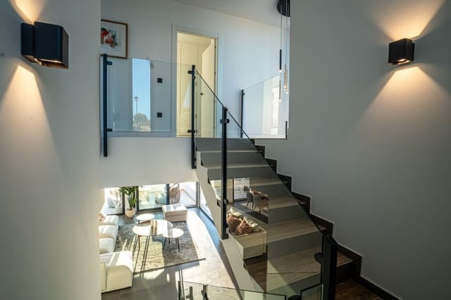 3 sypialnia Willa na sprzedaż w La Cala de Mijas, Mijas z basenem - 1 150 000 € (Ref: 7777796)