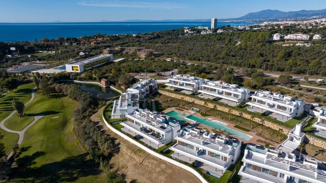 3 camera da letto Attico in vendita in Santa Clara, Marbella con piscina - 1.245.000 € (Rif: 7777821)