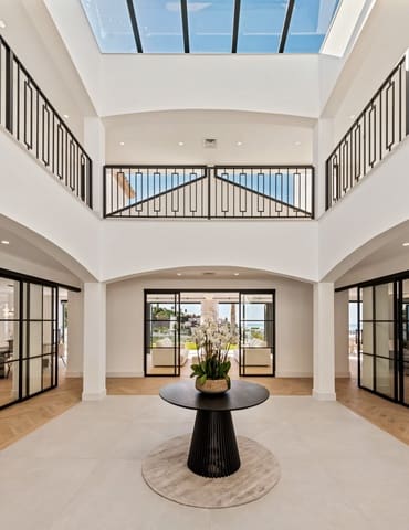 5 soverom Villa til salgs i Monte Halcones, Benahavís med svømmebasseng - € 3 950 000 (Ref: 7777829)