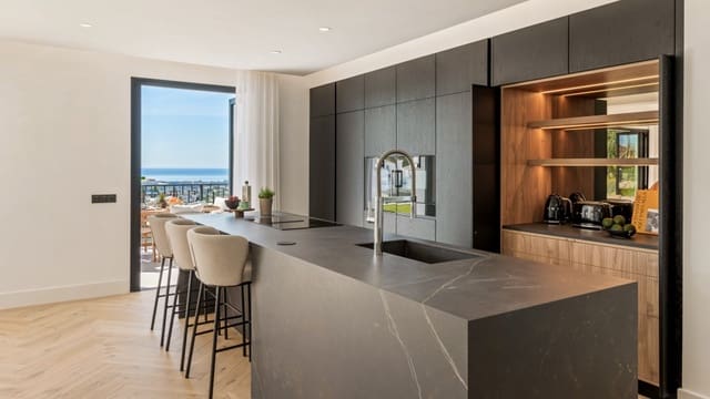 5 soverom Villa til salgs i Monte Halcones, Benahavís med svømmebasseng - € 3 950 000 (Ref: 7777829)