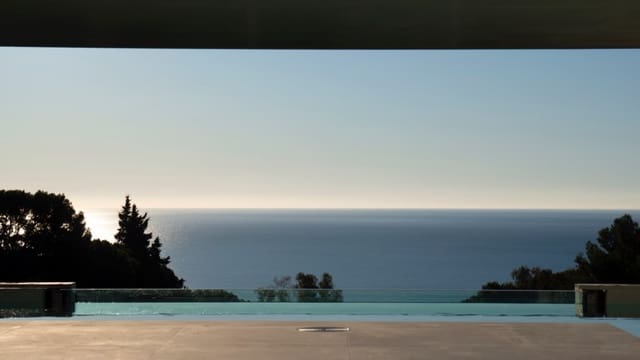 4 bedroom Villa for sale in Benalmádena with pool - € 1,995,000 (Ref: 7777886)