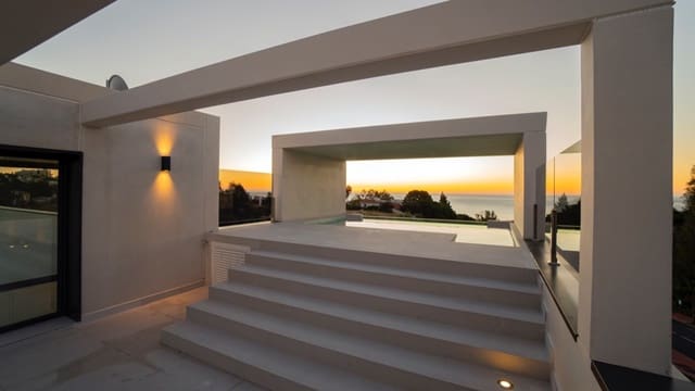 4 bedroom Villa for sale in Benalmádena with pool - € 1,995,000 (Ref: 7777886)