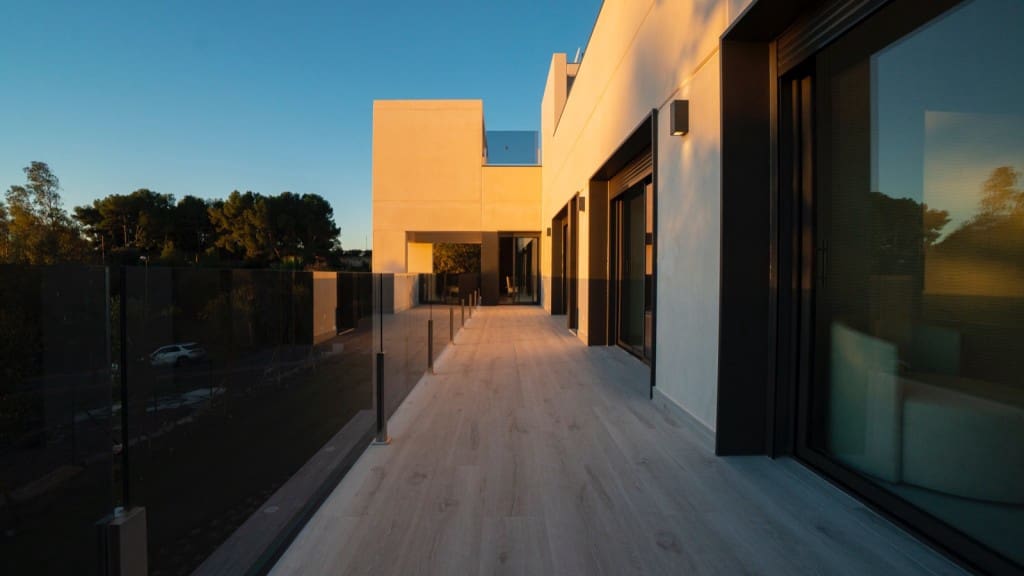 4 bedroom Villa for sale in Benalmadena with pool - € 1,995,000 (Ref: 7777886)