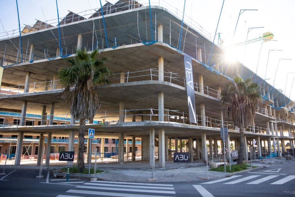 3 bedroom Apartment for sale in San Pedro de Alcantara with pool - € 845,000 (Ref: 7844170)