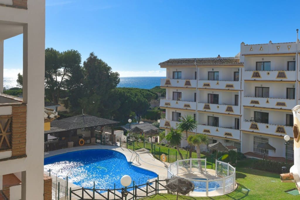 2 makuuhuone Huoneisto myytävänä paikassa Calahonda mukana uima-altaan - 286 000 € (Ref: 7921825)