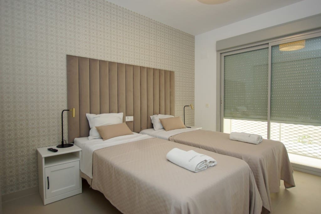 2 bedroom Apartment for sale in Benalmádena pueblo, Benalmádena with