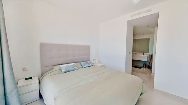 3 soverom Leilighet til salgs i Nueva Atalaya, Estepona med svømmebasseng - € 769 000 (Ref: 7953663)