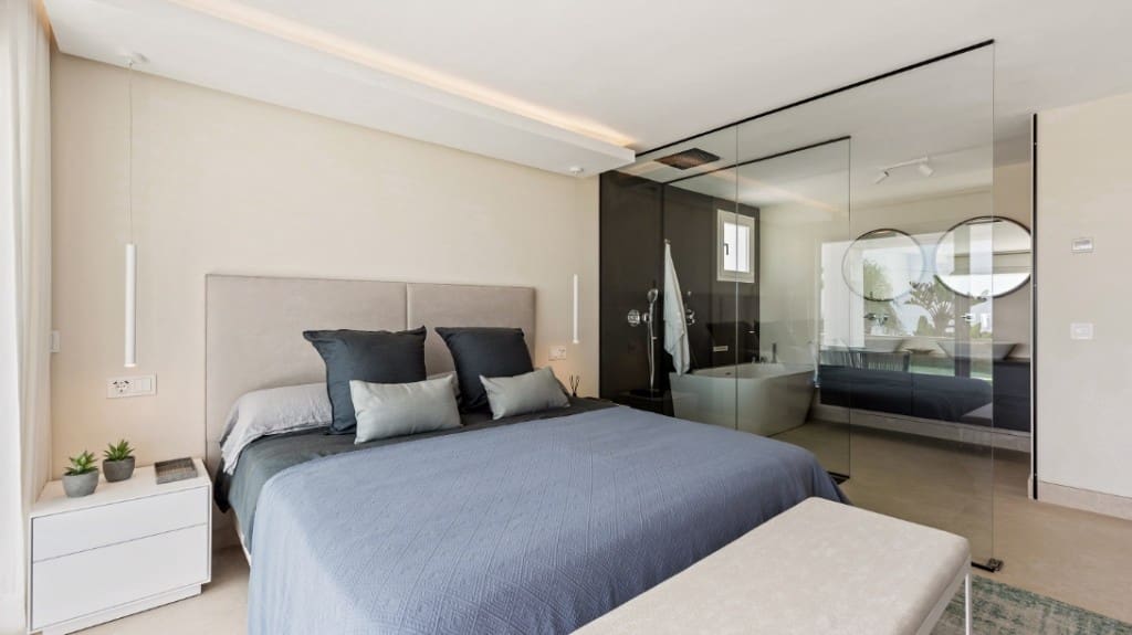 4 soverom Villa til salgs i Estepona med svømmebasseng - € 1 495 000 (Ref: 7953668)