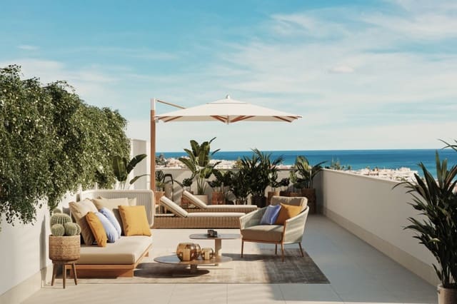 4 camera da letto Appartamento in vendita in Rincón de la Victoria con piscina - 550.000 € (Rif: 8027433)