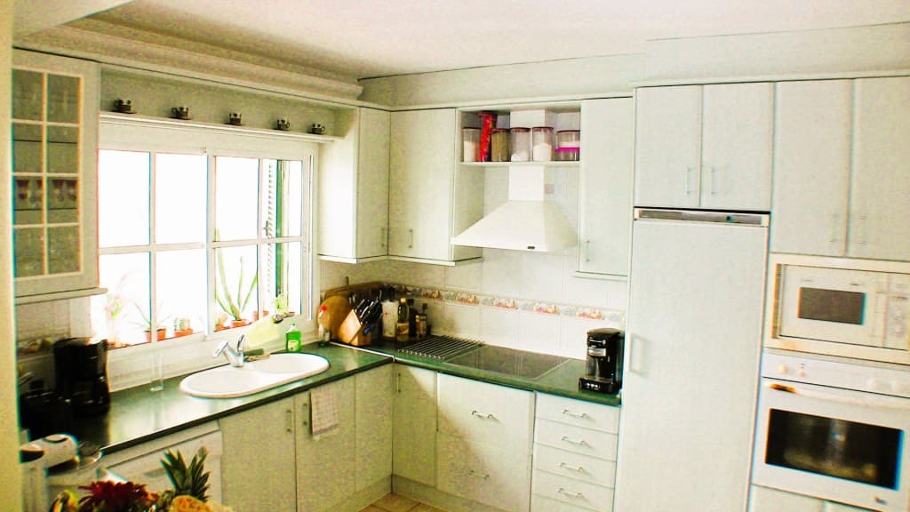 8 soverom Villa til salgs i Torrox-Costa med svømmebasseng garasje - € 999 000 (Ref: 8028820)