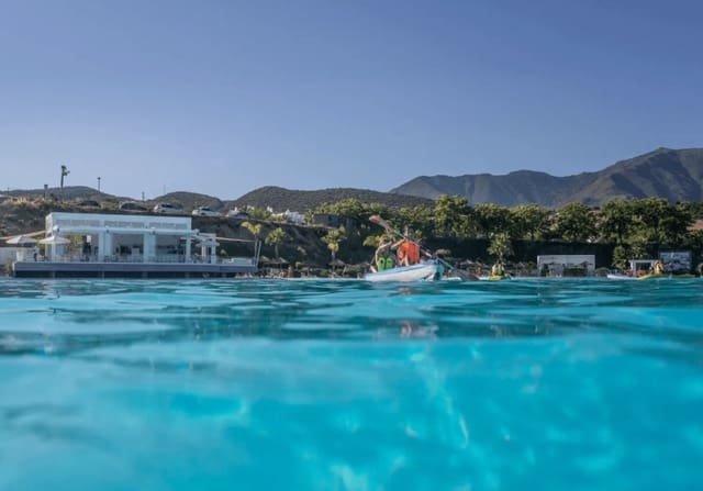 3 sypialnia Apartament na sprzedaż w Estepona z basenem - 650 000 € (Ref: 8083286)