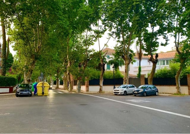 2 chambre Appartement à vendre à El Limonar, Malaga ville avec piscine - 457 000 € (Ref: 8086271)