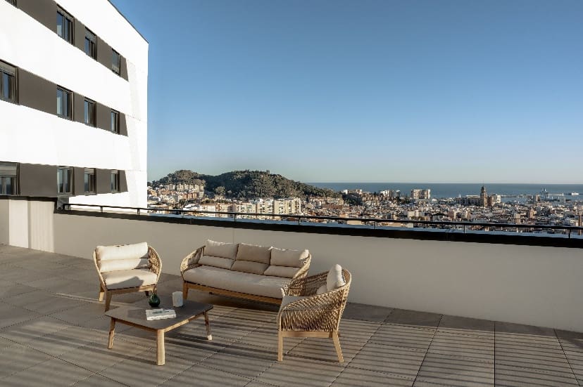 3 sypialnia Penthouse na sprzedaż w Miasto Malaga z basenem - 1 174 000 € (Ref: 8092658)