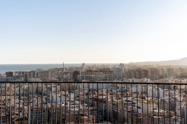 3 quarto Penthouse para venda em Málaga cidade com piscina - 1 174 000 € (Ref: 8092658)