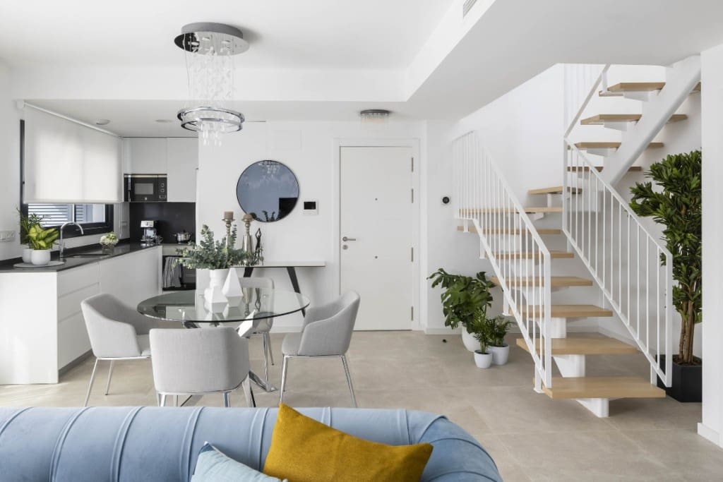 3 makuuhuone Huoneisto myytävänä paikassa Torremolinos mukana uima-altaan - 1 300 000 € (Ref: 8121702)