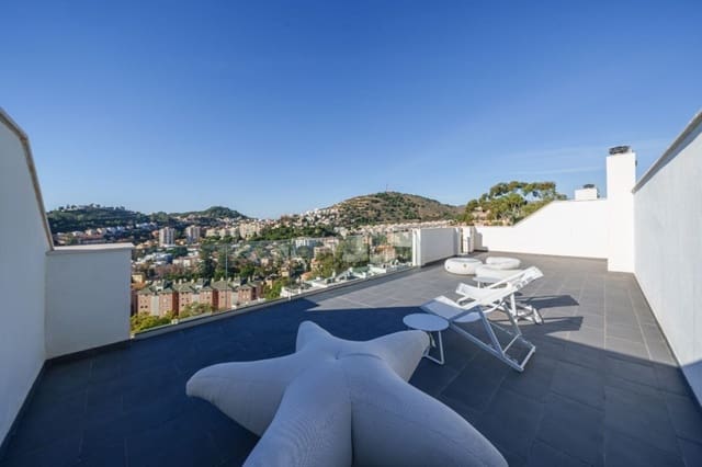 4 slaapkamer Penthouse te koop in El Limonar, Málaga stad met zwembad - € 1.220.000 (Ref: 8295623)