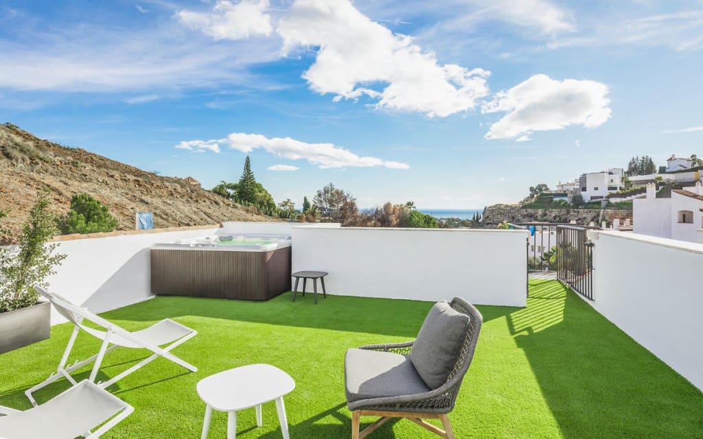 2 sypialnia Apartament na sprzedaż w Benahavis z basenem - 400 000 € (Ref: 8331417)