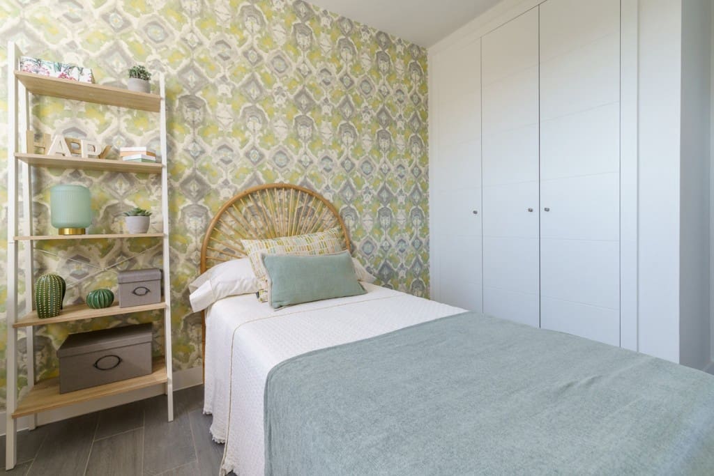 3 bedroom Apartment for sale in Mijas Costa with pool - € 405,400 (Ref: 8339535)