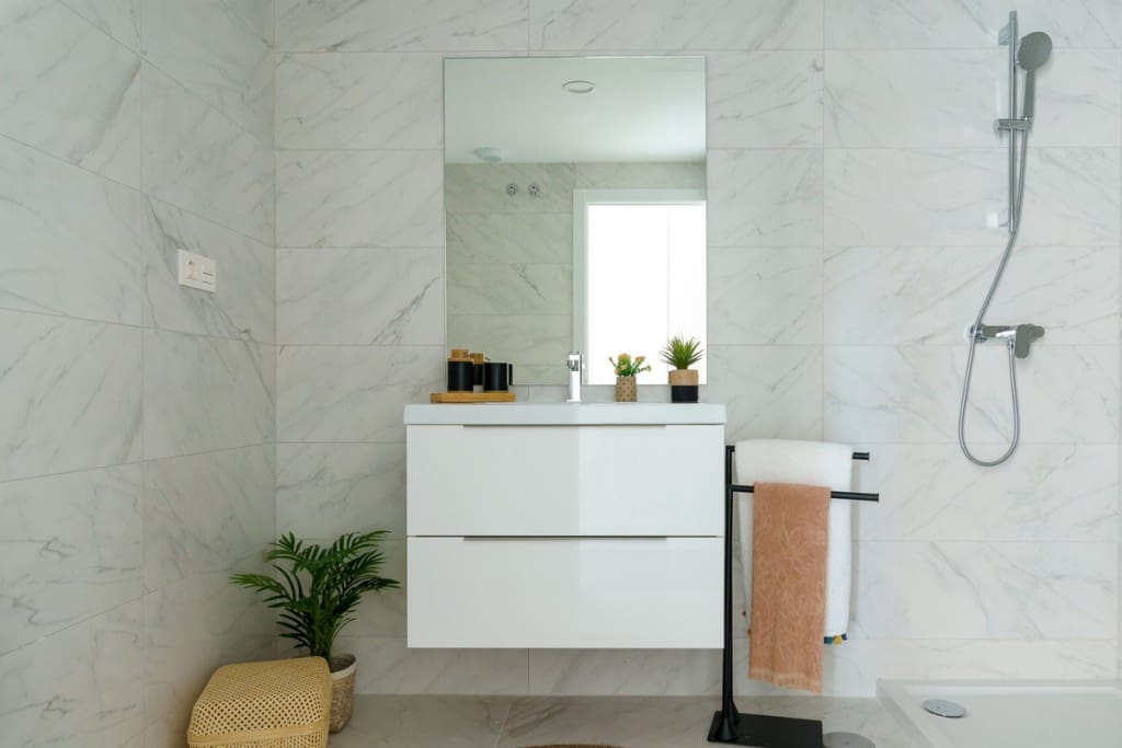 3 bedroom Apartment for sale in Mijas Costa with pool - € 405,400 (Ref: 8339535)